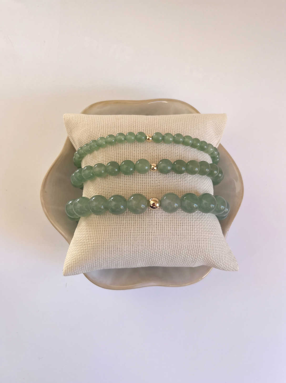 Green Aventurine Stretch Bracelet with Gold or Silver (4mm, 6mm, 8mm)