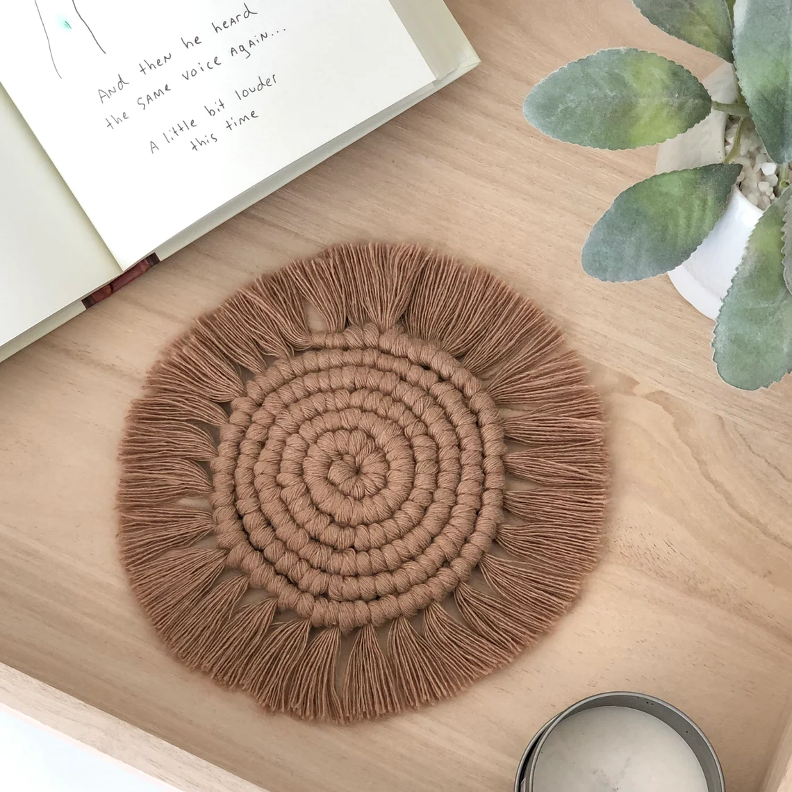 Macramé Drink Coaster in Almond
