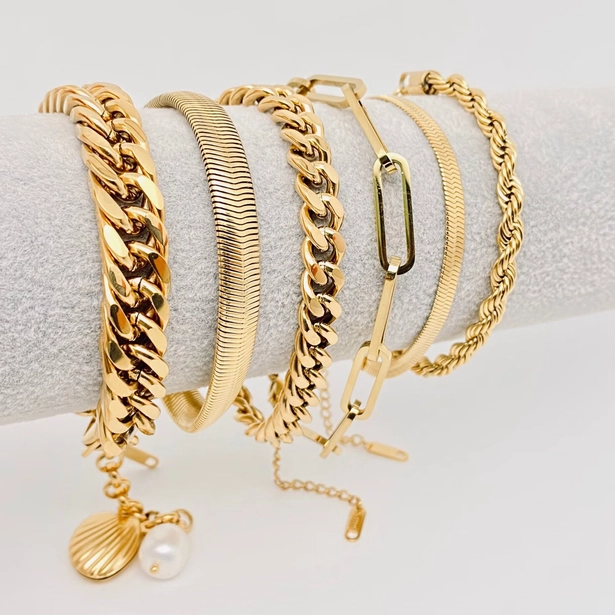 Gold Luxe Bracelet