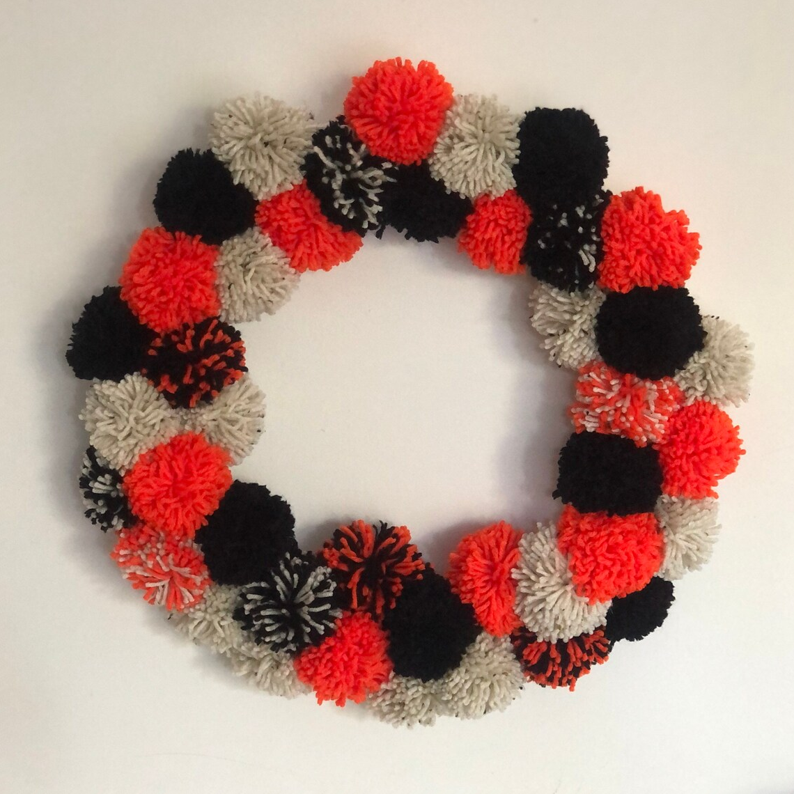 Halloween Pompom Wreath