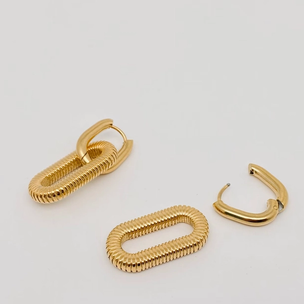 Talia Hoop Earrings
