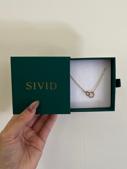 Gold Interlocking Rings Necklace