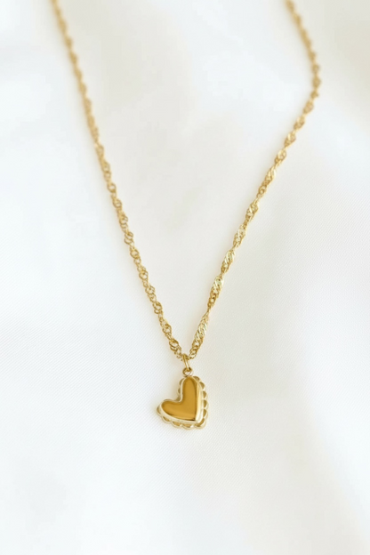 Gold Lace Heart Necklace