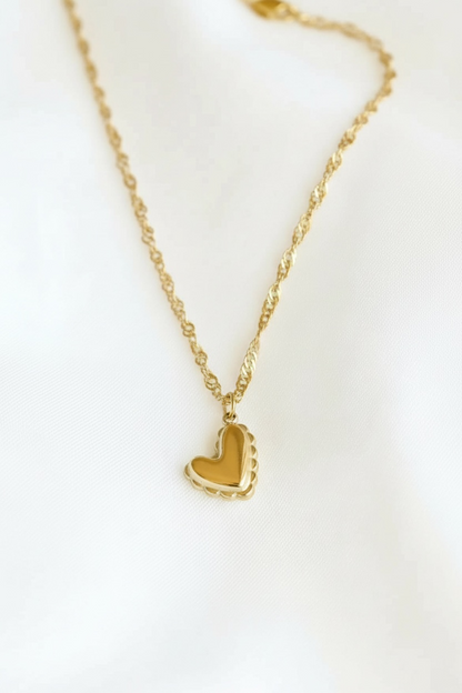 Gold Lace Heart Necklace