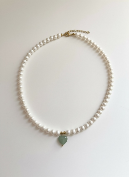 Natural Cultured Freshwater Pearl Necklace with Green Aventurine Heart