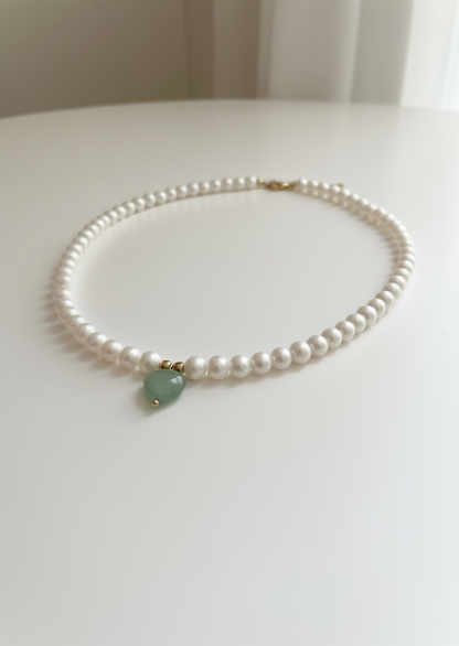 Natural Cultured Freshwater Pearl Necklace with Green Aventurine Heart