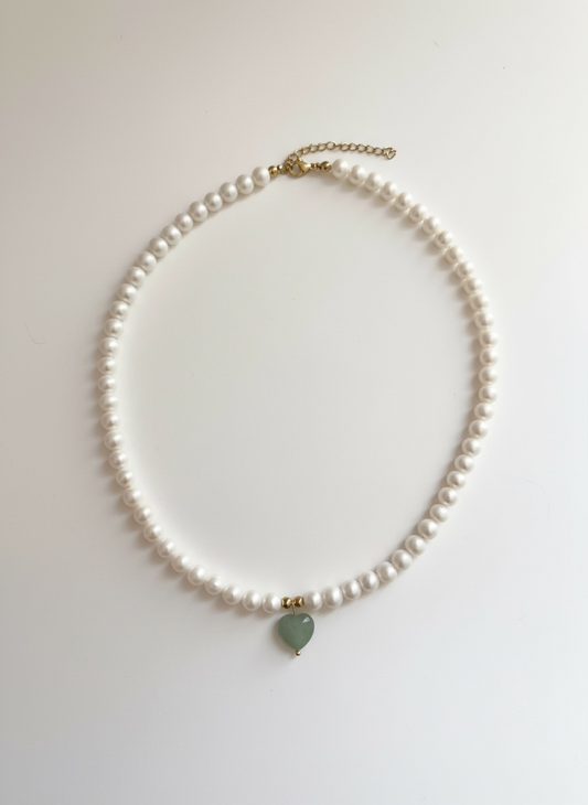 Natural Cultured Freshwater Pearl Necklace with Green Aventurine Heart