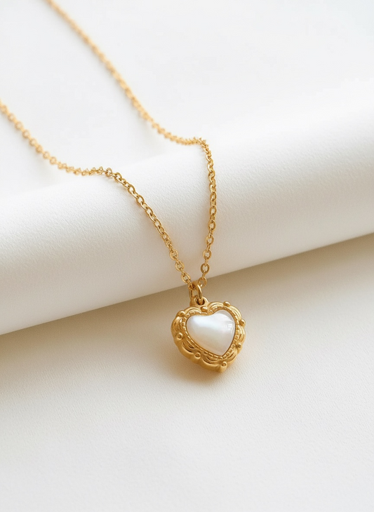 Waterproof Gold Vintage Heart Necklace