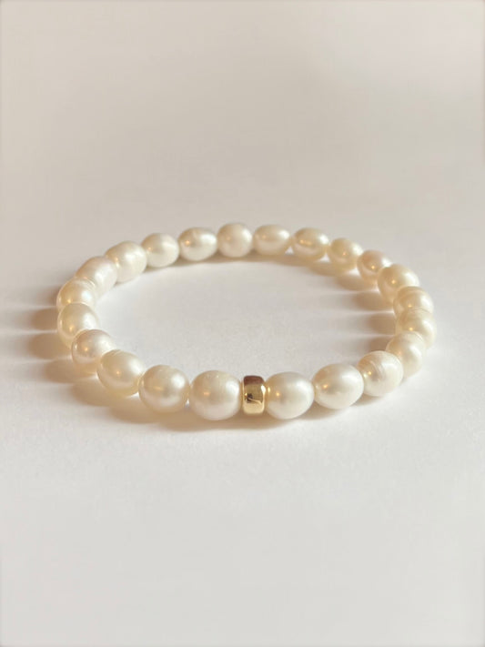 Freshwater Potato Pearl Stretch Bracelet with Gold