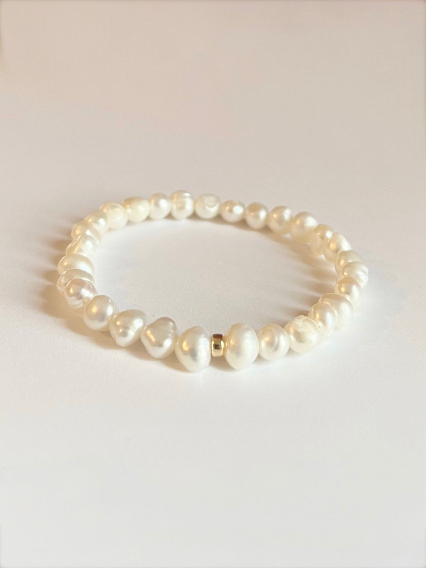 Baroque Natural Cultured Freshwater Pearl Stretch Bracelet with Gold