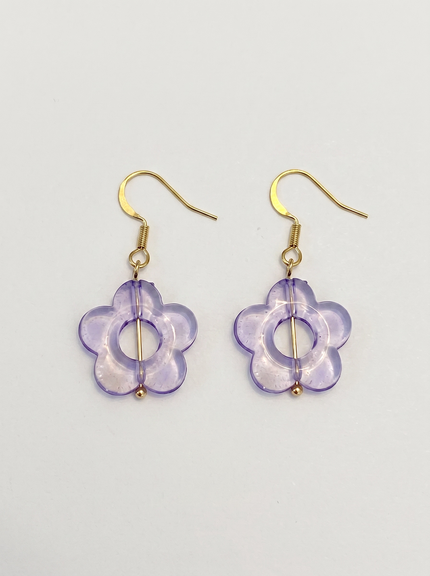 Daisy Earrings in Purple Lavender