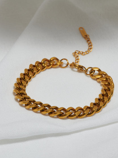 Gold Curb Chain Bracelet